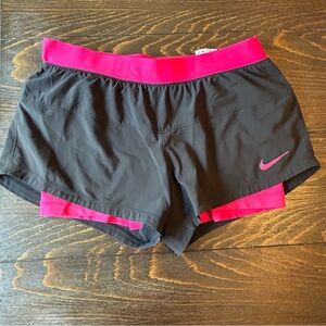 Nike dri fit Sports Shorts size M medium